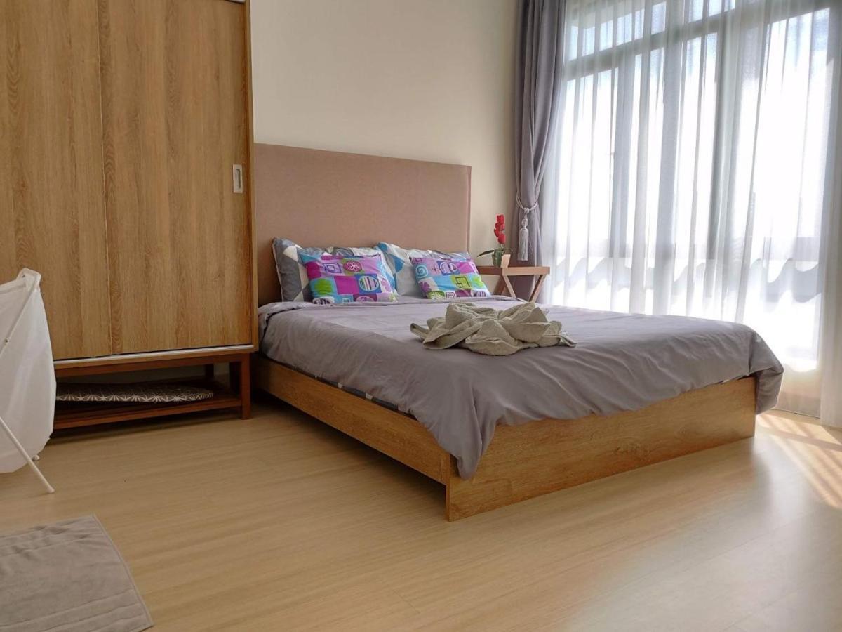 Casa Raudhah @ Timurbay Seafront Residence Kampung Sungai Karang Dış mekan fotoğraf